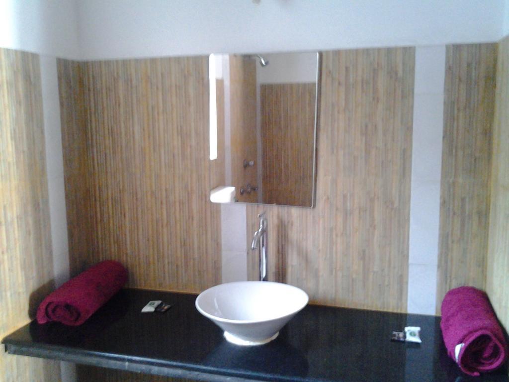 Starco Hotel Anjuna Ruang foto